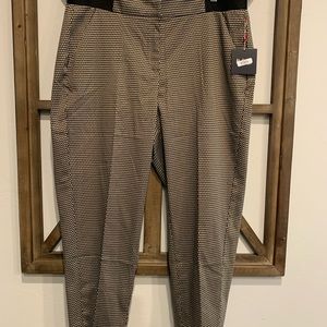 NWT Rafaela Classic Slim Leg 16W Slacks